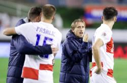 开云体育官网-瑞典逆袭惊险晋级，率先进入欧锦赛决赛