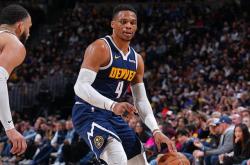 开云体育官网-掘金力克篮网，浓眉一己之力扛起全队的简单介绍