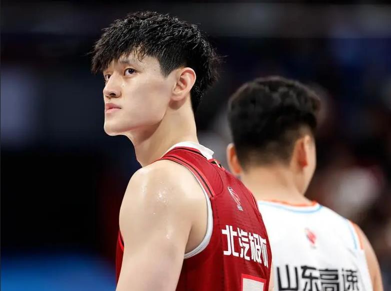 CBA球员突破自我,表现堪称完美的简单介绍 CBA球员突破自我,表现堪称完美的简单介绍
